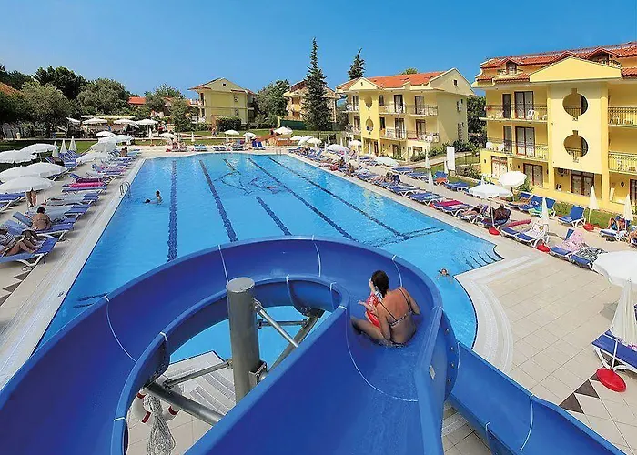 Noa 4* Ολουντενίζ