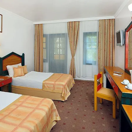 Noa Hotel